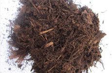 Premium hardwood mulch
